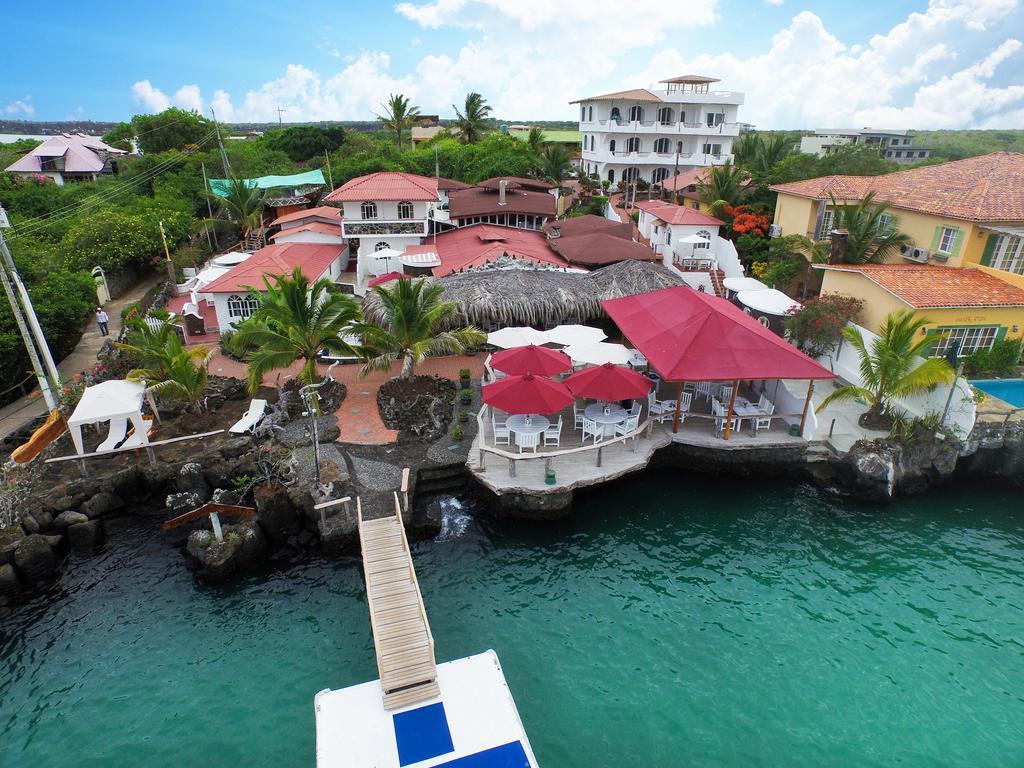 Hotel Angermeyer Waterfront Inn Puerto Ayora  Exterior photo